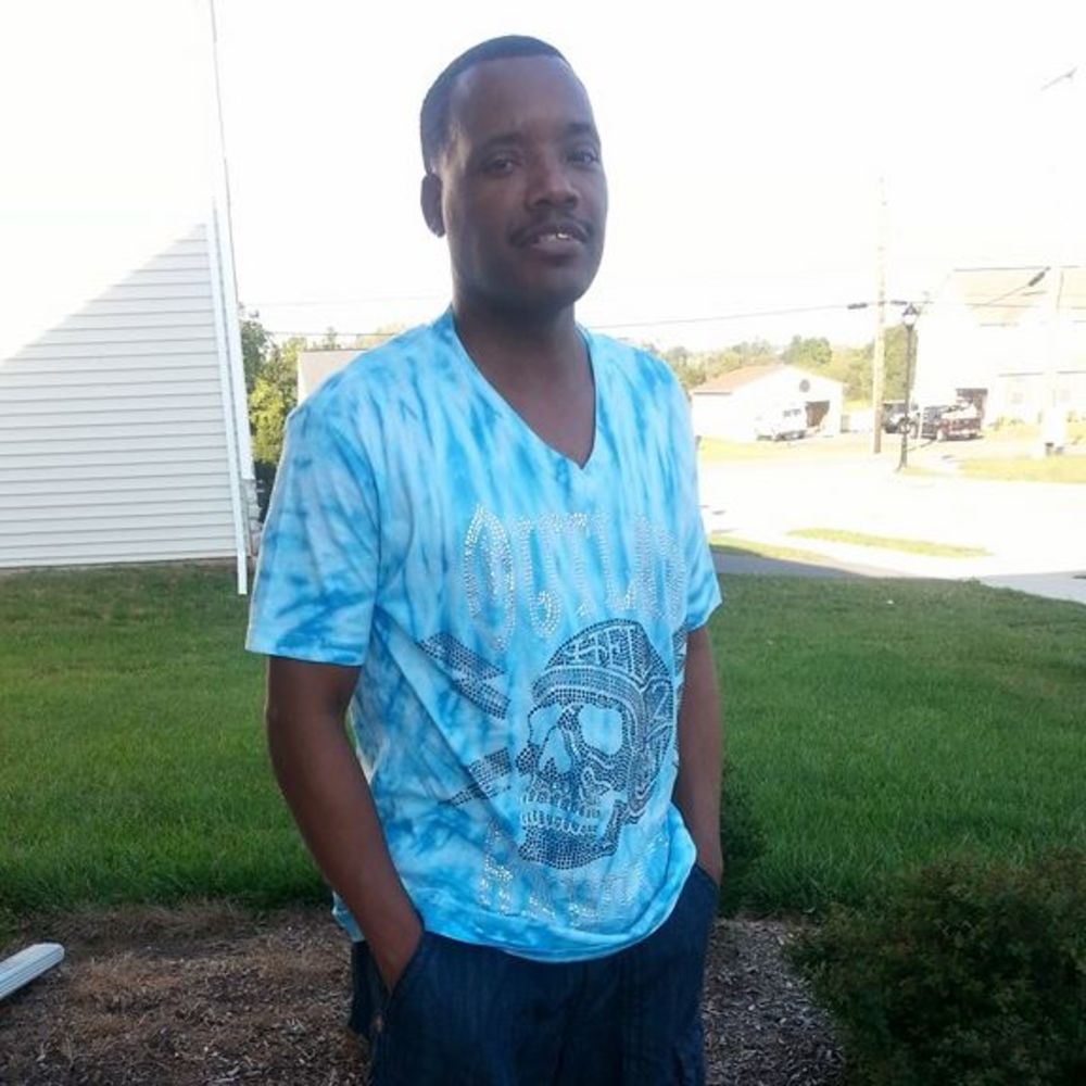 Meet your Posher, Larry